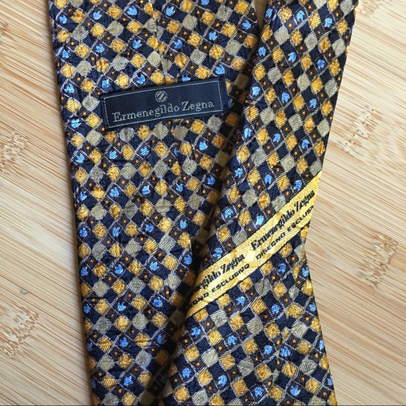 🖤Ermenegildo Zegna 100% silk tie - Picture 2 of 3